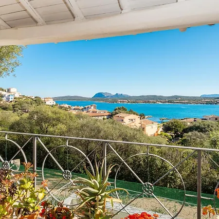 Bella Vista Marinella 1 بيت للعطل أولبيا