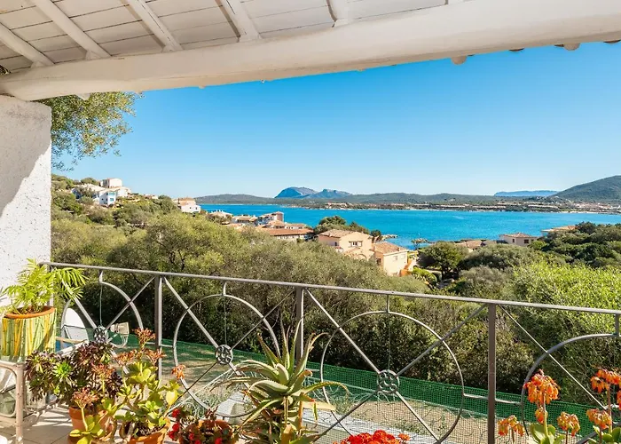 Bella Vista Marinella 1 Holiday home Olbia