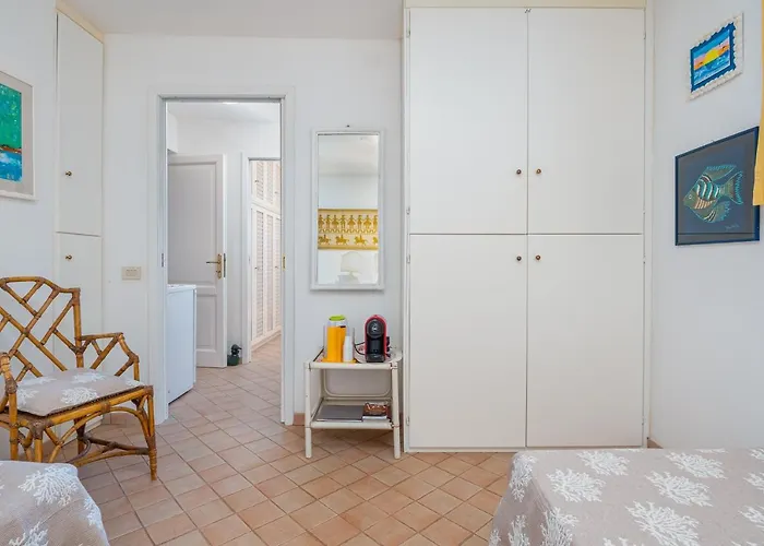 Bella Vista Marinella 1 * אולביה