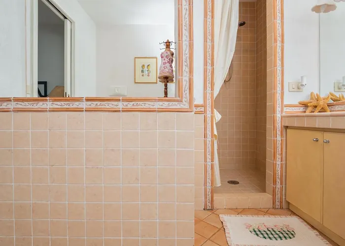 Bella Vista Marinella 1 בית נופש *