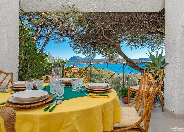 Bella Vista Marinella 1 בית נופש אולביה